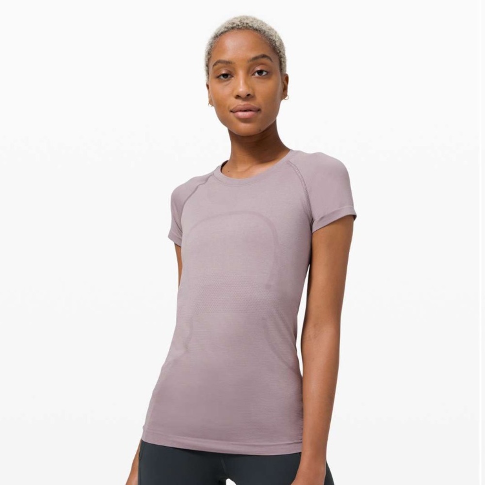lululemon athletica Short Sleeve Tee in Mauve